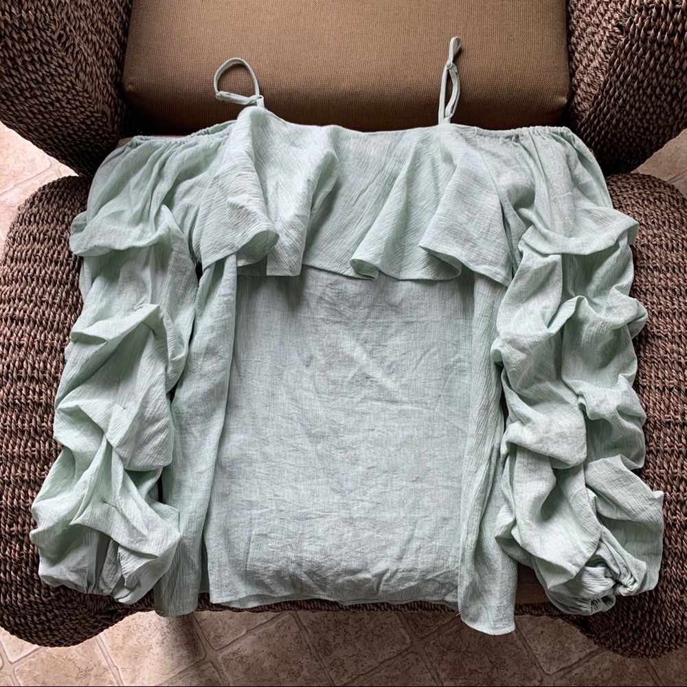 Doe & Rae Ruffled Off-Shoulder Top